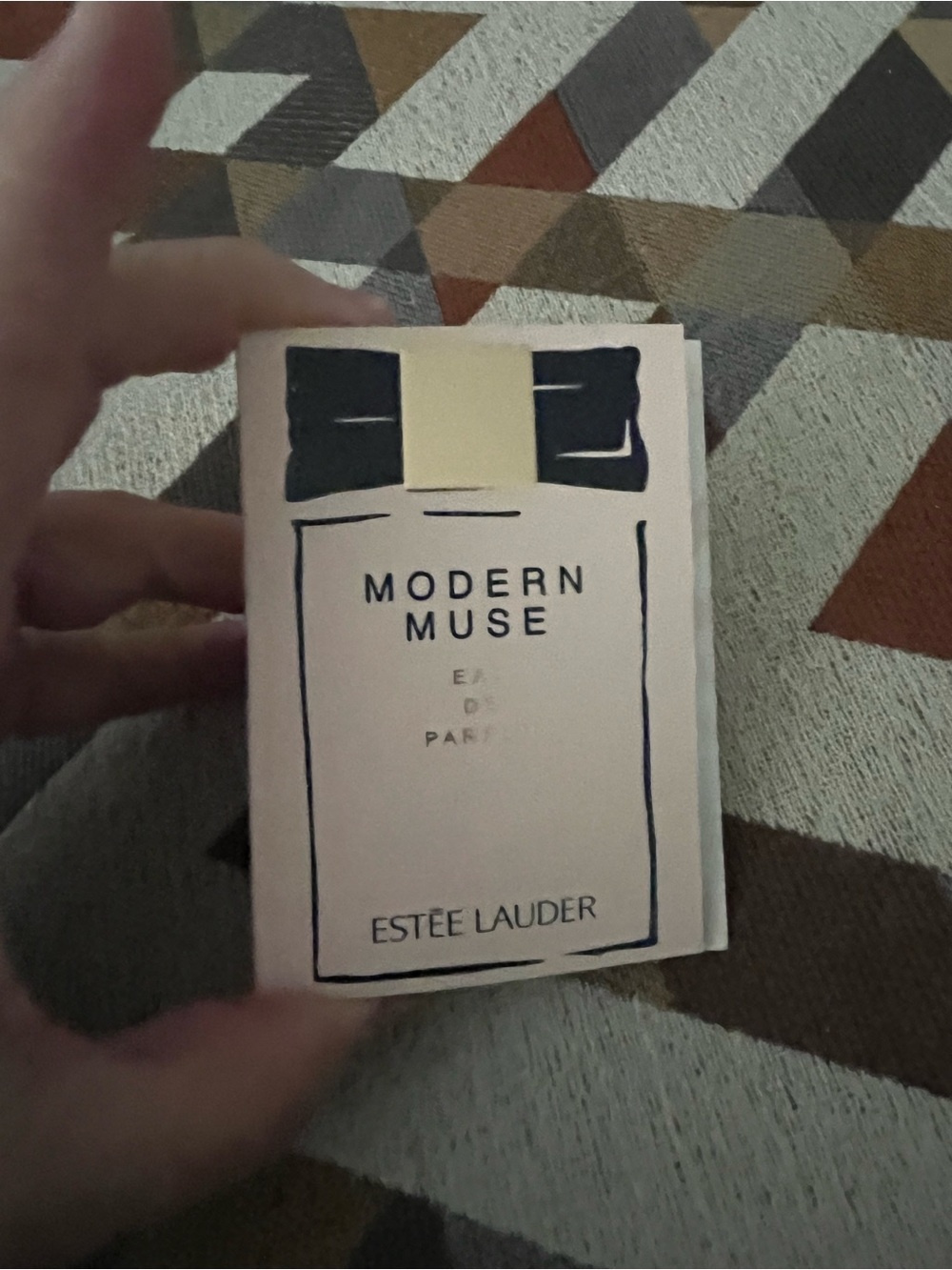 Modern Muse Estée Lauder